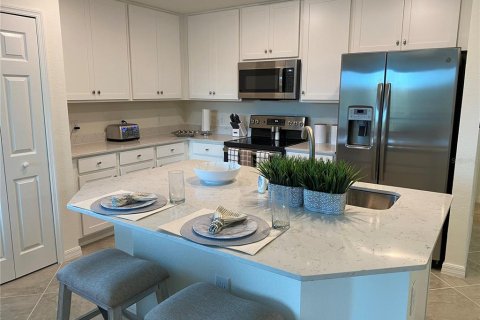 Condo in Bradenton, Florida, 3 bedrooms in LAKEWOOD NATIONAL  № 1835570 - photo 3