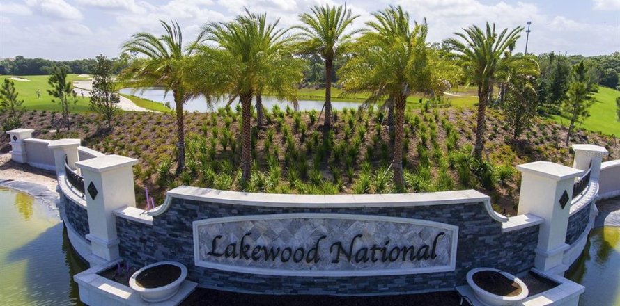 Condo in Bradenton, Florida, 3 bedrooms in LAKEWOOD NATIONAL  № 1835570