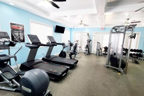 Condo in Fort Lauderdale, Florida, 2 bedrooms  № 2040568 - photo 17