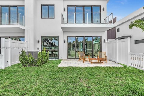 Adosado en venta en Dania Beach, Florida, 3 dormitorios, 195.09 m2 № 2085337 - foto 21
