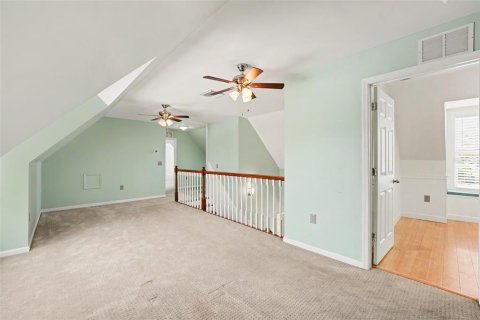 House in Auburndale, Florida 4 bedrooms, 256.32 sq.m. № 2207082 - photo 15