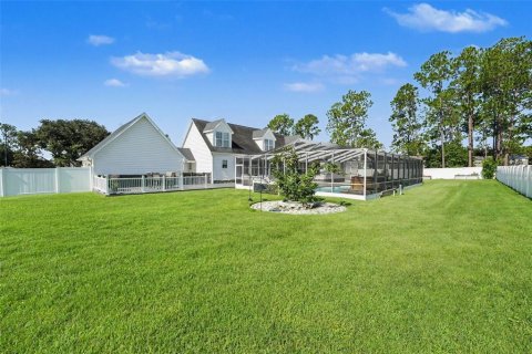 House in Auburndale, Florida 4 bedrooms, 256.32 sq.m. № 2207082 - photo 25