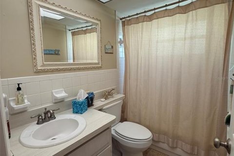 Снять в аренду кондоминиум в Тарпон-Спрингс, Флорида 1 спальня, 58.99м2, № 2259001 - фото 10