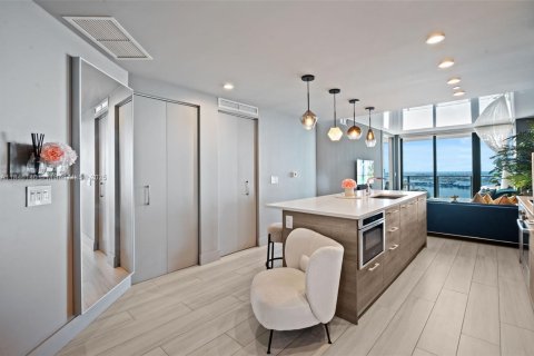 Condominio en venta en Miami, Florida, 2 dormitorios, 106.93 m2 № 1842911 - foto 19