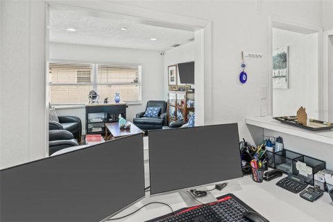 Propiedad comercial en alquiler en Clearwater, Florida, 173.73 m2 № 1866674 - foto 22