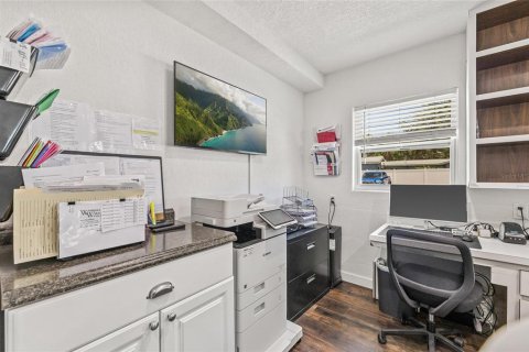 Propiedad comercial en alquiler en Clearwater, Florida, 173.73 m2 № 1866674 - foto 19