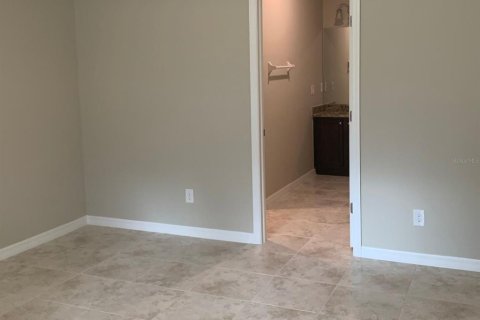 Casa en alquiler en North Port, Florida, 3 dormitorios, 158.68 m2 № 1908452 - foto 5