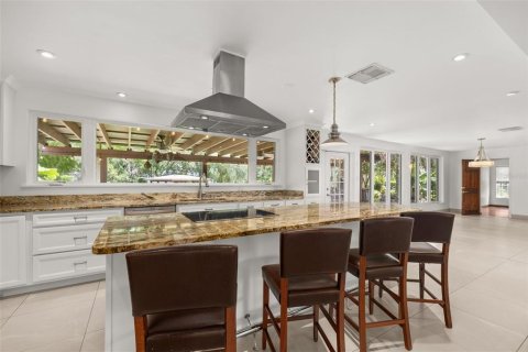 Villa ou maison à vendre à Belle Isle, Floride: 4 chambres, 261.33 m2 № 2348271 - photo 20