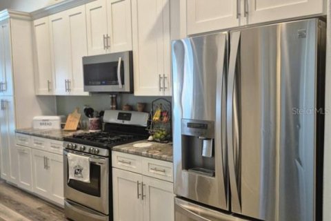 Casa en venta en Clermont, Florida, 3 dormitorios, 168.9 m2 № 1787644 - foto 19
