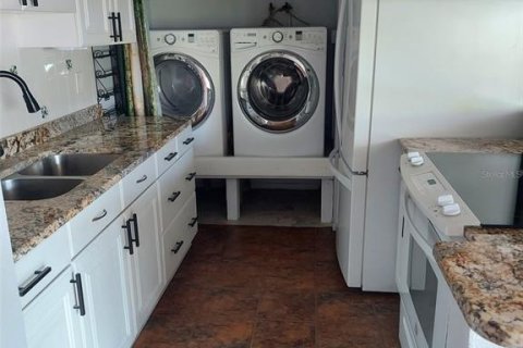 Copropriété à louer à Saint Petersburg, Floride: 2 chambres, 102.19 m2 № 1873504 - photo 10