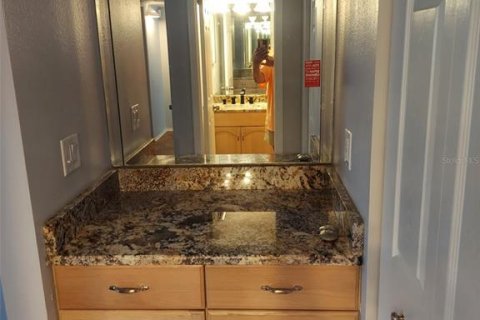 Copropriété à louer à Saint Petersburg, Floride: 2 chambres, 102.19 m2 № 1873504 - photo 3