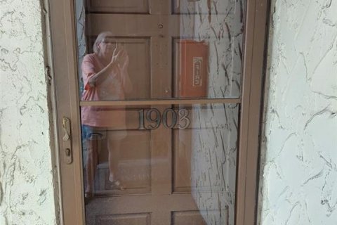 Copropriété à louer à Saint Petersburg, Floride: 2 chambres, 102.19 m2 № 1873504 - photo 2