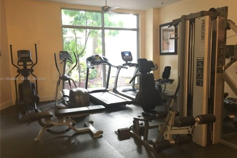 Снять в аренду кондоминиум в Холливуд, Флорида 1 спальня, 64.1м2, № 1991460 - фото 20