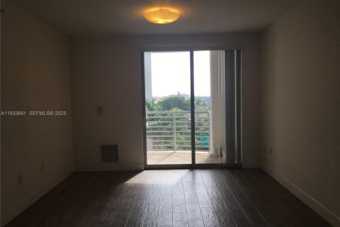 Снять в аренду кондоминиум в Холливуд, Флорида 1 спальня, 64.1м2, № 1991460 - фото 6