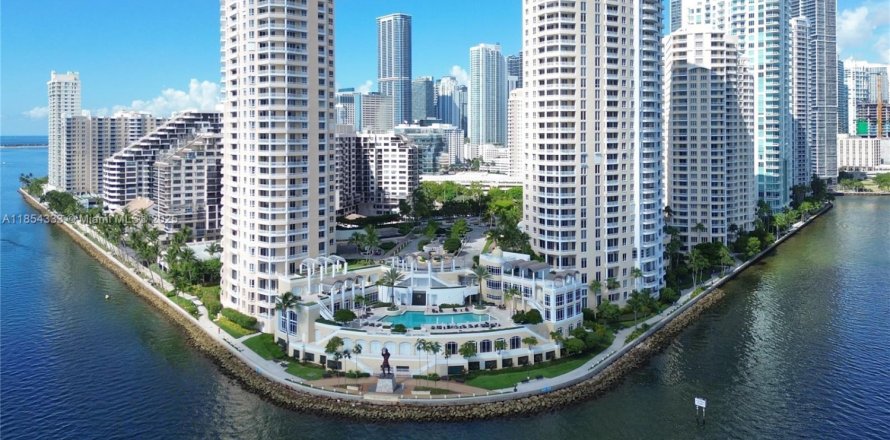 Condo à Miami, Floride, 2 chambres № 1962420