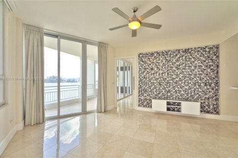 Copropriété à louer à Miami, Floride: 2 chambres, 163.79 m2 № 1962420 - photo 14