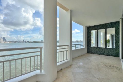 Copropriété à louer à Miami, Floride: 2 chambres, 163.79 m2 № 1962420 - photo 10