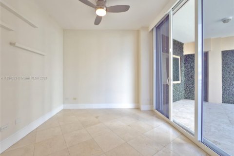 Copropriété à louer à Miami, Floride: 2 chambres, 163.79 m2 № 1962420 - photo 23
