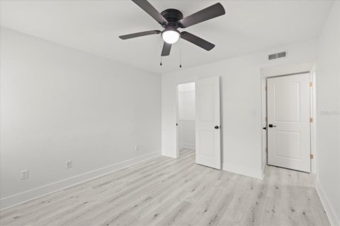 Condominio en alquiler en Tampa, Florida, 2 dormitorios, 69.49 m2 № 1765505 - foto 22