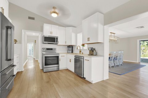 Villa ou maison à vendre à Palm Beach Gardens, Floride: 5 chambres, 257.71 m2 № 2077490 - photo 12