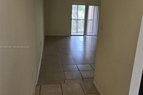 Copropriété à vendre à Miramar, Floride: 2 chambres, 100.71 m2 № 2049308 - photo 22