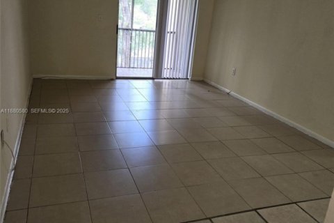 Copropriété à vendre à Miramar, Floride: 2 chambres, 100.71 m2 № 2049308 - photo 21