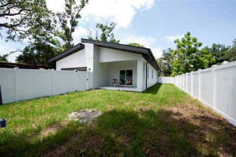 Villa ou maison à vendre à Saint Petersburg, Floride: 4 chambres, 183.48 m2 № 2231193 - photo 18