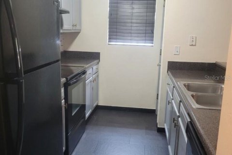 Casa en venta en Gainesville, Florida, 4 dormitorios, 144.93 m2 № 1680049 - foto 4