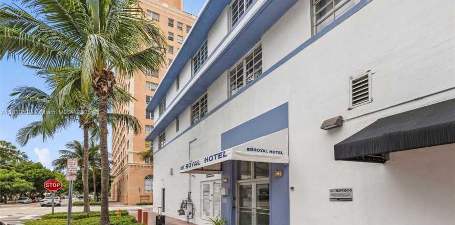 Studio à Condo à Miami Beach, Floride № 1811826