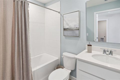 Touwnhouse à vendre à Kissimmee, Floride: 3 chambres, 138.33 m2 № 2236906 - photo 11
