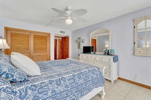 Condominio en alquiler en Clearwater, Florida, 2 dormitorios, 129.32 m2 № 1916357 - foto 28