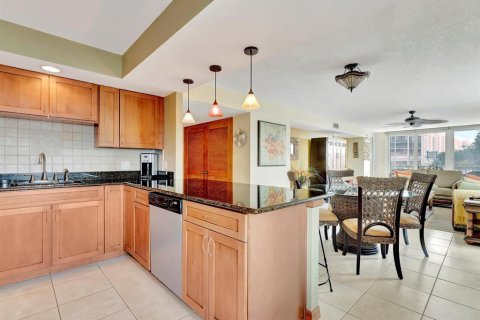 Condominio en alquiler en Clearwater, Florida, 2 dormitorios, 129.32 m2 № 1916357 - foto 10