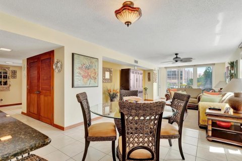 Condominio en alquiler en Clearwater, Florida, 2 dormitorios, 129.32 m2 № 1916357 - foto 11