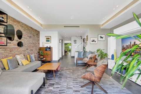 Adosado en alquiler en Key Biscayne, Florida, 4 dormitorios, 285.67 m2 № 2034143 - foto 8