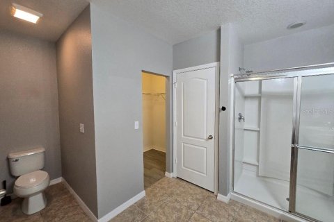 House in Winter Haven, Florida 4 bedrooms, 171.13 sq.m. № 2377791 - photo 14