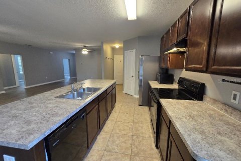 House in Winter Haven, Florida 4 bedrooms, 171.13 sq.m. № 2377791 - photo 29