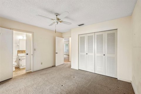 Copropriété à vendre à Sun City Center, Floride: 2 chambres, 92.16 m2 № 2258487 - photo 12