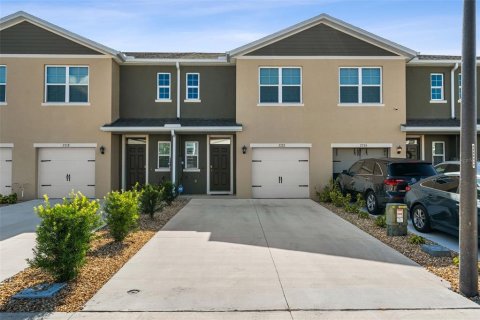 Adosado en venta en Davenport, Florida, 3 dormitorios, 140.75 m2 № 2215917 - foto 4