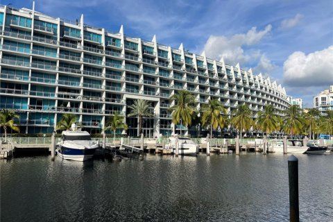 Condo in Aventura, Florida, 1 bedroom  № 2255896 - photo 7