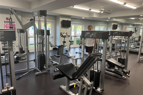Condo in Aventura, Florida, 1 bedroom  № 2255896 - photo 14