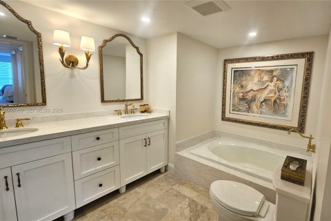 Condo in Boca Raton, Florida, 2 bedrooms № 2070543 - photo 29