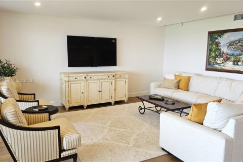Condo in Boca Raton, Florida, 2 bedrooms № 2070543 - photo 6