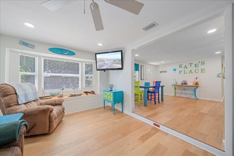 Villa ou maison à vendre à Sarasota, Floride: 3 chambres, 126.9 m2 № 2156061 - photo 11