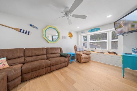 Villa ou maison à vendre à Sarasota, Floride: 3 chambres, 126.9 m2 № 2156061 - photo 12