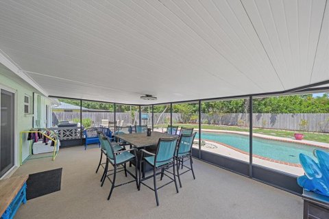 Villa ou maison à vendre à Sarasota, Floride: 3 chambres, 126.9 m2 № 2156061 - photo 16