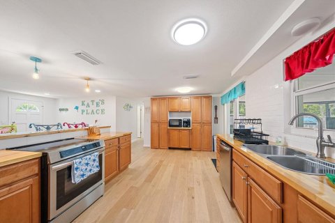 Villa ou maison à vendre à Sarasota, Floride: 3 chambres, 126.9 m2 № 2156061 - photo 3
