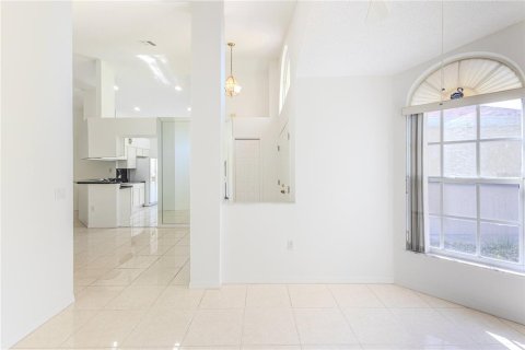 House in Spring Hill, Florida 3 bedrooms, 159.61 sq.m. № 2201079 - photo 11