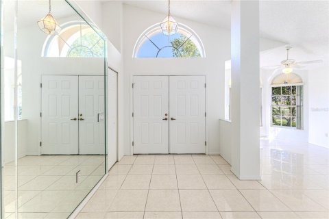 House in Spring Hill, Florida 3 bedrooms, 159.61 sq.m. № 2201079 - photo 7