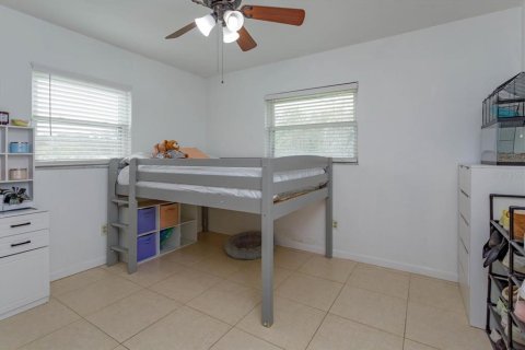 Casa en venta en Altamonte Springs, Florida, 5 dormitorios, 226.77 m2 № 1508440 - foto 13