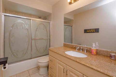 Casa en venta en Altamonte Springs, Florida, 5 dormitorios, 226.77 m2 № 1508440 - foto 12